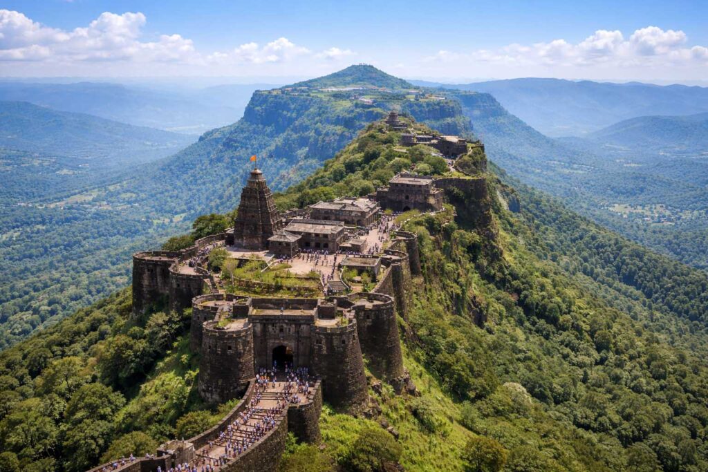 रायगढ़ किला महाराष्ट्र – सह्याद्रि पर्वत पर स्थित ऐतिहासिक मराठा किला